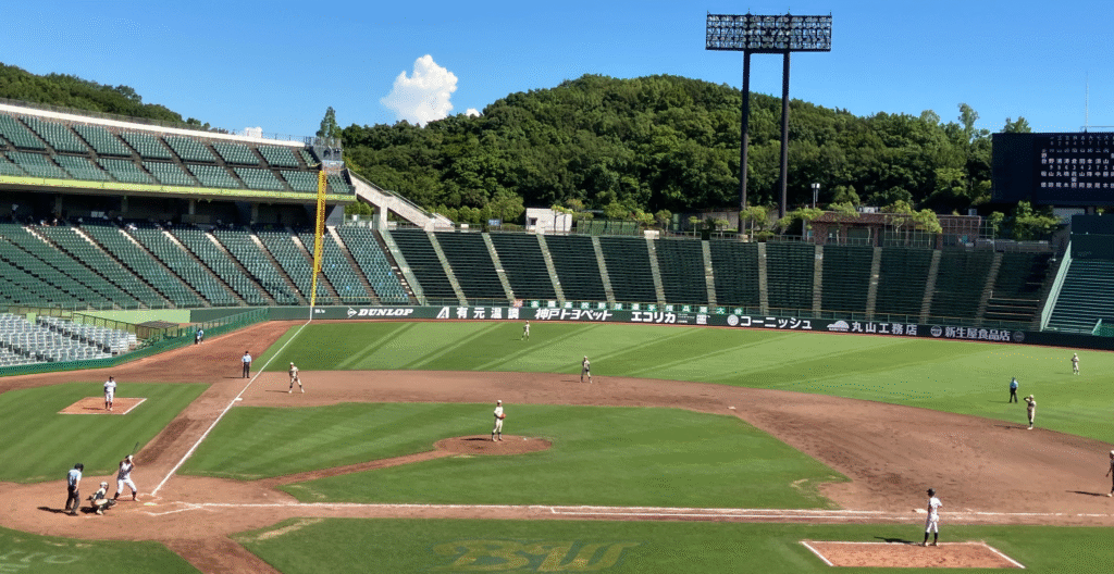 高校野球兵庫大会５回戦の様子