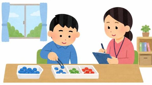 作業体験をする男の子と、様子を記録する支援員のイラスト